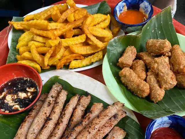 Khám Phá Những Địa Chỉ Nem Chua Rán Hà Nội Ngon Nhất Dành Cho Tín Đồ Ẩm Thực Đường Phố