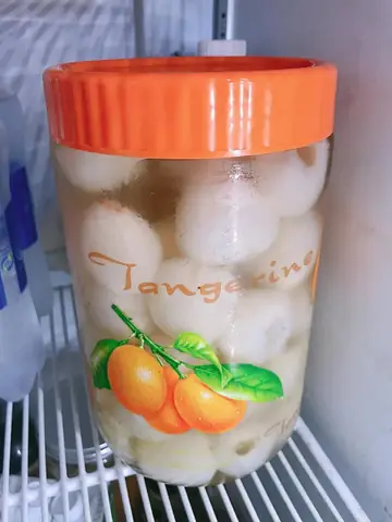 Cách Ngâm Vải Làm Trà Vải Thơm Ngon, Giòn Và Để Được Lâu Tại Nhà