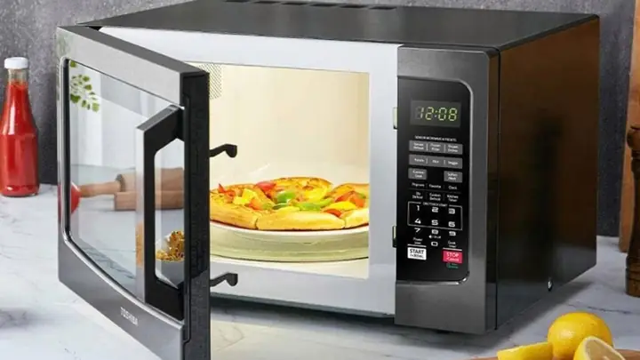 Hướng Dẫn Nướng Pizza Bằng Lò Vi Sóng Tại Nhà Đơn Giản Cho Người Mới Bắt Đầu Hướng Dẫn Nướng Pizza Bằng Lò Vi Sóng Tại Nhà Đơn Giản Cho Người Mới Bắt Đầu
