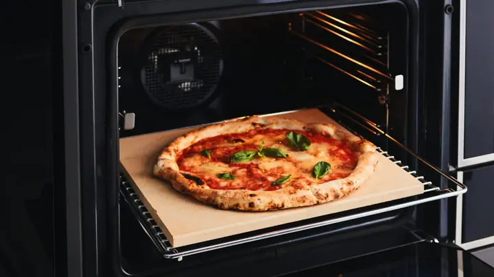 Hướng Dẫn Nướng Pizza Bằng Lò Vi Sóng Tại Nhà Đơn Giản Cho Người Mới Bắt Đầu Hướng Dẫn Nướng Pizza Bằng Lò Vi Sóng Tại Nhà Đơn Giản Cho Người Mới Bắt Đầu