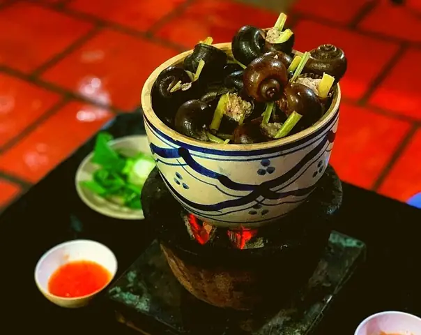Tổng Hợp Quán Ốc Bươu Dồn Thịt Đà Lạt Và Cách Làm Chuẩn Vị Cho Người Đi Du Lịch