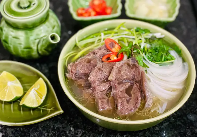 Điểm Danh Top Quán Phở Bò Ngon Trứ Danh Tại Hà Nội Dành Cho Thực Khách Sành Ăn