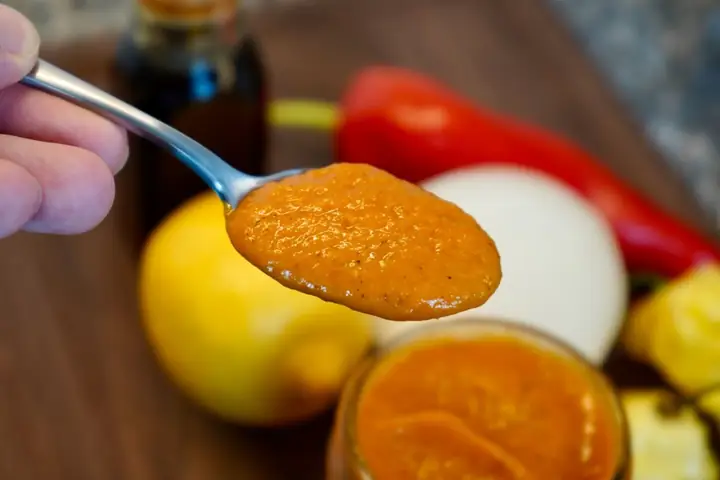 Cách Làm Scotch Bonnet Chilli Sauce Tại Nhà Theo Công Thức Ngon Nhất Cách Làm Scotch Bonnet Chilli Sauce Tại Nhà Theo Công Thức Ngon Nhất