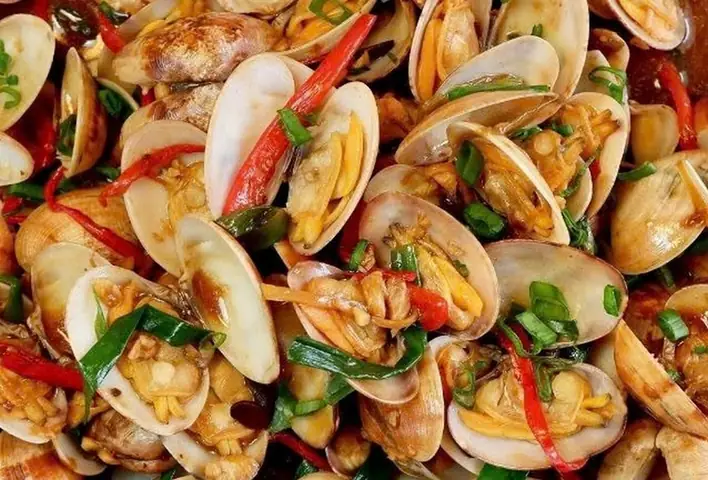 Hướng Dẫn Chi Tiết Cách Làm Sò Lụa Xào Lá Quế Thơm Ngon, Dai Béo Tại Nhà