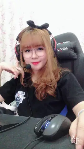 Minn Ú (tôn Nữ Nam Phương) Là Ai? Hồ Sơ, Sự Nghiệp Streamer & Game Chính Đang Chơi Minn Ú (tôn Nữ Nam Phương) Là Ai? Hồ Sơ, Sự Nghiệp Streamer & Game Chính Đang Chơi
