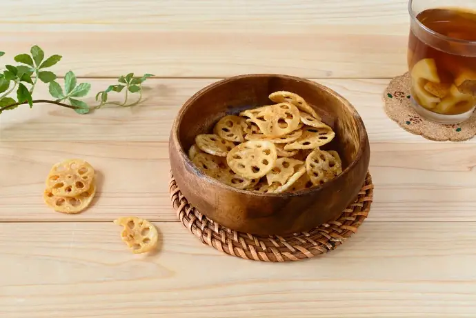 Tác Dụng Của Trà Củ Sen: 10 Công Dụng Vàng, Cách Pha Chế & Lưu Ý Sử Dụng An Toàn