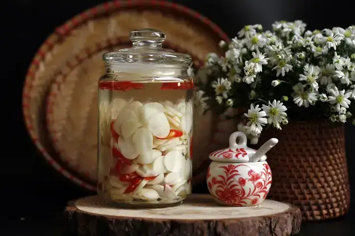 Giải Đáp Tỏi Ngâm Giấm Để Được Bao Lâu Và Lưu Ý Bảo Quản An Toàn Cho Người Nội Trợ Giải Đáp Tỏi Ngâm Giấm Để Được Bao Lâu Và Lưu Ý Bảo Quản An Toàn Cho Người Nội Trợ