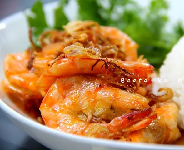 Hướng Dẫn Chi Tiết Cách Làm Tôm Sốt Me Kiểu Thái Đậm Vị Chua Cay Tại Nhà