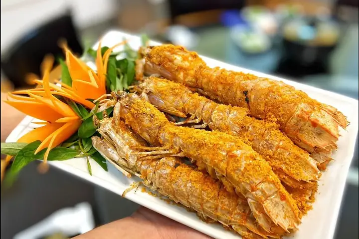 Cách Làm Tôm Tít Rang Muối Ớt Giòn Cay Chuẩn Vị Tại Nhà