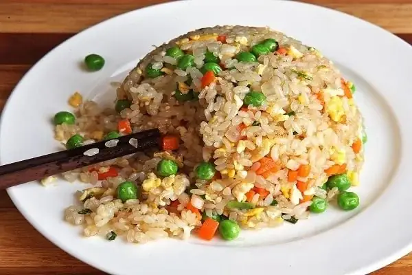 Tổng Hợp Ý Tưởng Trang Trí Cơm Chiên Dương Châu Đẹp Mắt Tại Nhà