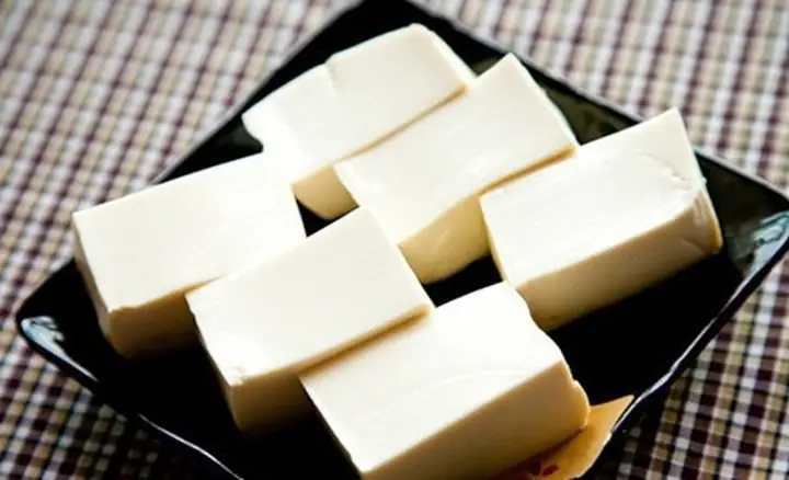 Uống Nước Đậu Phụ Có Tốt Không Và Ai Nên Cân Nhắc Trước Khi Dùng? Uống Nước Đậu Phụ Có Tốt Không Và Ai Nên Cân Nhắc Trước Khi Dùng?
