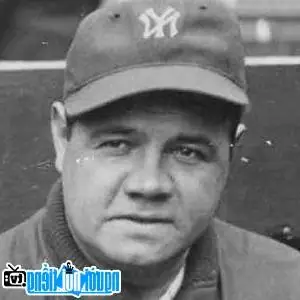 Tìm Hiểu Babe Ruth: Tiểu Sử, Sự Nghiệp Huyền Thoại & Kỷ Lục Áo Đấu 24 Triệu Usd Tìm Hiểu Babe Ruth: Tiểu Sử, Sự Nghiệp Huyền Thoại & Kỷ Lục Áo Đấu 24 Triệu Usd