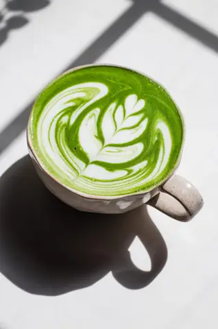 What Is A Green Tea Latte And How To Make It At Home