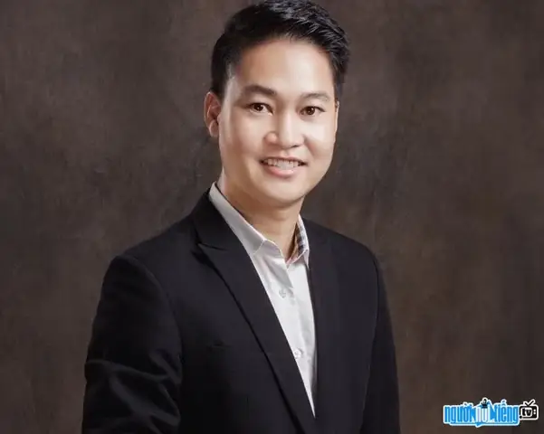 Hà Huy Khánh Là Ai? Tiểu Sử & Kênh Youtube Của Youtuber Hà Tĩnh Hà Huy Khánh Là Ai? Tiểu Sử & Kênh Youtube Của Youtuber Hà Tĩnh