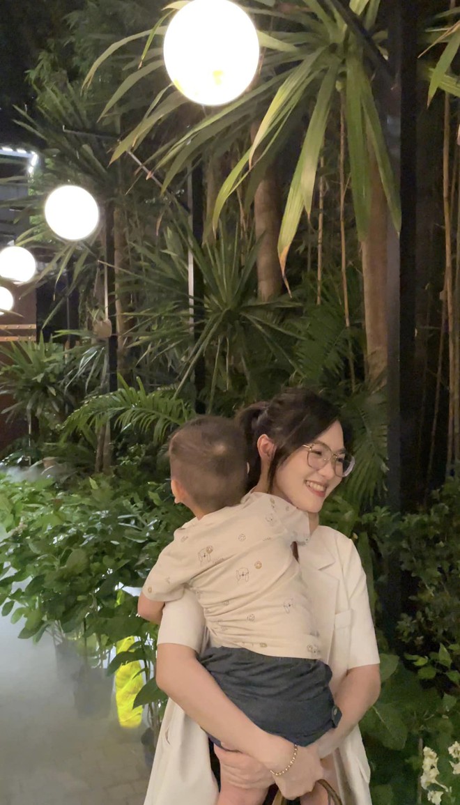 Tiktoker Như Thùy (trần Thị Như Thùy) Là Ai? Hồ Sơ, Kênh "như Thùy Đây Nè" & Phân Biệt Các Nhân Vật Cùng Tên 2 TikToker Như Thùy (Trần Thị Như Thùy) là ai?