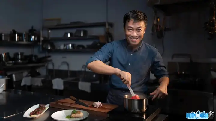 Hồ Sơ Blogger Chánh Trần (trần Lâm Ngọc Chánh): Tiểu Sử, Sự Nghiệp 4p Foods & Bí Mật "thánh Xốt" Hồ Sơ Blogger Chánh Trần (trần Lâm Ngọc Chánh): Tiểu Sử, Sự Nghiệp 4p Foods & Bí Mật "thánh Xốt"