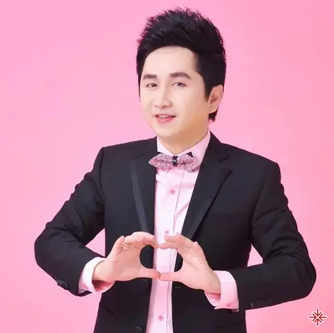 Tiểu Sử Ca Sĩ Bằng Cường: Sự Nghiệp 25 Năm, Bài Hát Kinh Điển & Cuộc Sống Bên Vợ Bảo Anh Tiểu Sử Ca Sĩ Bằng Cường: Sự Nghiệp 25 Năm, Bài Hát Kinh Điển & Cuộc Sống Bên Vợ Bảo Anh