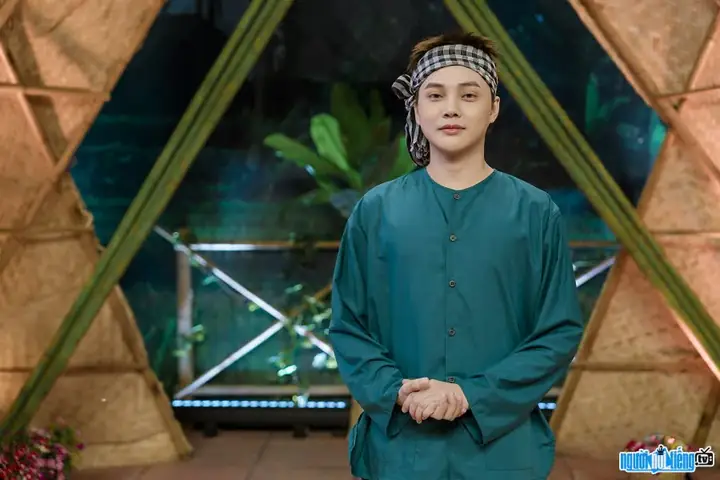 Tiểu Sử Ca Sĩ Bi Haru: Họ Tên Thật, Tuổi, Quê Quán, Các Bài Hát Nổi Tiếng & Thông Tin Liên Hệ Tiểu Sử Ca Sĩ Bi Haru: Họ Tên Thật, Tuổi, Quê Quán, Các Bài Hát Nổi Tiếng & Thông Tin Liên Hệ