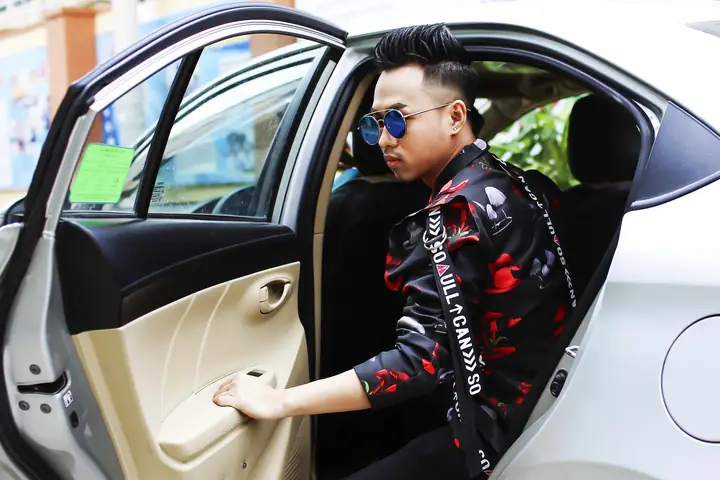 Ca Sĩ Đinh Quốc Anh: Tiểu Sử, Sự Nghiệp, Bài Hát Hay & Phân Biệt Nhân Vật Trùng Tên Ca Sĩ Đinh Quốc Anh: Tiểu Sử, Sự Nghiệp, Bài Hát Hay & Phân Biệt Nhân Vật Trùng Tên