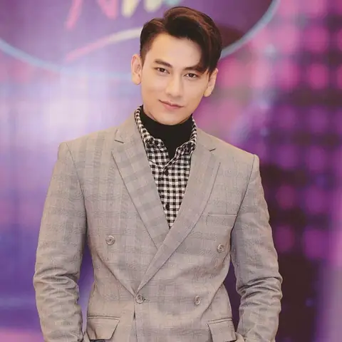 Tổng Hợp Hồ Sơ Ca Sĩ Isaac: Tiểu Sử, Tên Thật, Tuổi, Các Bài Hát Hit Và Sự Nghiệp Gần Đây Tổng Hợp Hồ Sơ Ca Sĩ Isaac: Tiểu Sử, Tên Thật, Tuổi, Các Bài Hát Hit Và Sự Nghiệp Gần Đây