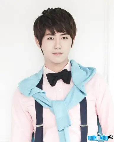 Ca Sĩ Kwanghee (hwang Kwang-hee): Tiểu Sử, Sự Nghiệp & Hoạt Động Nổi Bật