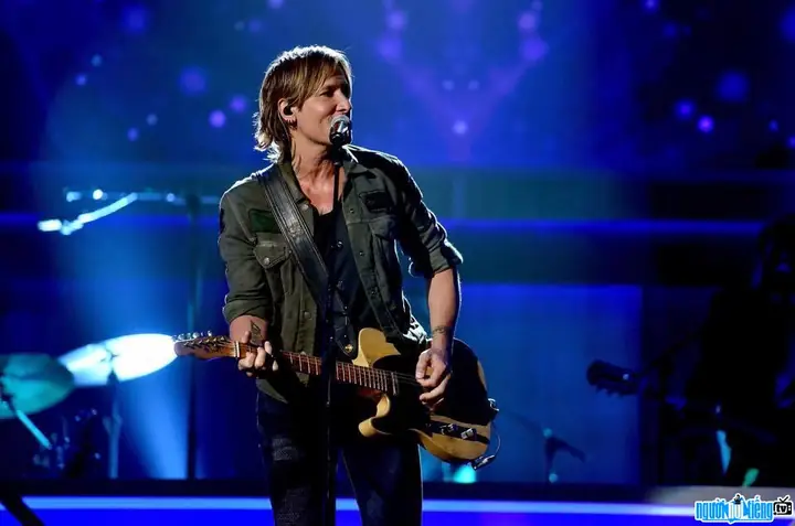 Tìm Hiểu Ca Sĩ Nhạc Đồng Quê Keith Urban: Tiểu Sử, Top Bài Hát Hay Nhất & Sự Nghiệp Guitar Đỉnh Cao Tìm Hiểu Ca Sĩ Nhạc Đồng Quê Keith Urban: Tiểu Sử, Top Bài Hát Hay Nhất & Sự Nghiệp Guitar Đỉnh Cao