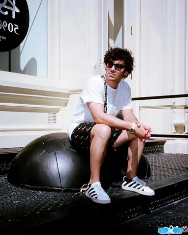 Joe Jonas: Tiểu Sử, Sự Nghiệp Jonas Brothers & Dnce, Đời Tư (sophie Turner, Taylor Swift) & Top Bài Hát Hay Nhất Joe Jonas: Tiểu Sử, Sự Nghiệp Jonas Brothers & Dnce, Đời Tư (sophie Turner, Taylor Swift) & Top Bài Hát Hay Nhất
