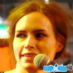 Tiểu Sử Ca Sĩ Loan Châu (ninh Cát Loan Châu): Sự Nghiệp Paris By Night, Bài Hát Hay Và Cuộc Sống Tại Mỹ Tiểu Sử Ca Sĩ Loan Châu (ninh Cát Loan Châu): Sự Nghiệp Paris By Night, Bài Hát Hay Và Cuộc Sống Tại Mỹ