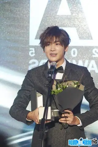 Tìm Hiểu Park Hyung-sik: Hồ Sơ, Hành Trình Từ Idol Ze:a Thành Ngôi Sao Hallyu & Tác Phẩm Tiêu Biểu Tìm Hiểu Park Hyung-sik: Hồ Sơ, Hành Trình Từ Idol Ze:a Thành Ngôi Sao Hallyu & Tác Phẩm Tiêu Biểu