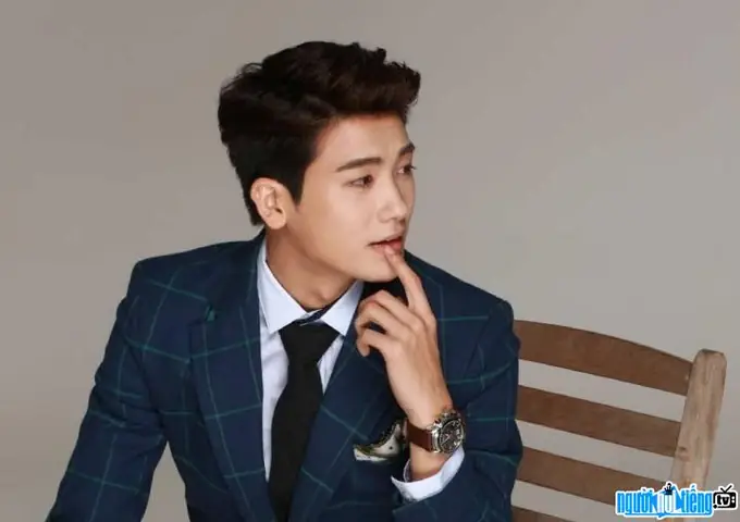 Tìm Hiểu Park Hyung-sik: Hồ Sơ, Hành Trình Từ Idol Ze:a Thành Ngôi Sao Hallyu & Tác Phẩm Tiêu Biểu Tìm Hiểu Park Hyung-sik: Hồ Sơ, Hành Trình Từ Idol Ze:a Thành Ngôi Sao Hallyu & Tác Phẩm Tiêu Biểu