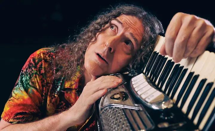 Tìm Hiểu Weird Al Yankovic: Tiểu Sử, Sự Nghiệp 40 Năm & Top Bản Nhái Pop Kinh Điển Nhất Tìm Hiểu Weird Al Yankovic: Tiểu Sử, Sự Nghiệp 40 Năm & Top Bản Nhái Pop Kinh Điển Nhất