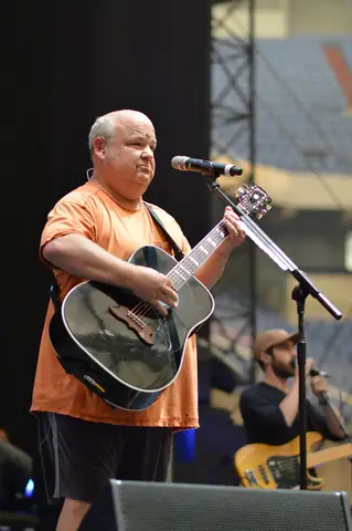 Kyle Gass: Tiểu Sử, Sự Nghiệp Tenacious D C&ugrave;ng Jack Black V&agrave; C&aacute;c Dự &Aacute;n Nhạc Ri&ecirc;ng