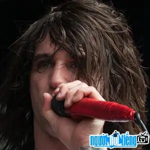Aaron Pauley L&agrave; Ai? Tiểu Sử Ca Sĩ Ch&iacute;nh & Bassist Of Mice & Men