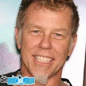 Tìm Hiểu James Hetfield: Tiểu Sử, Sự Nghiệp & Di Sản Của Ca Sĩ Chính Metallica Tìm Hiểu James Hetfield: Tiểu Sử, Sự Nghiệp & Di Sản Của Ca Sĩ Chính Metallica