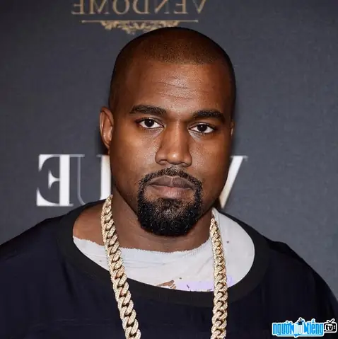 Hồ Sơ Kanye West (ye): Tiểu Sử, Sự Nghiệp Đỉnh Cao, Giải Grammy & Cập Nhật Scandal Mới Nhất Hồ Sơ Kanye West (ye): Tiểu Sử, Sự Nghiệp Đỉnh Cao, Giải Grammy & Cập Nhật Scandal Mới Nhất
