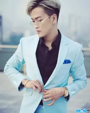 Tiểu Sử Ca Sĩ Richi Hà Đặng: Hồ Sơ Cá Nhân, Sự Nghiệp Và Bài Hát "richy Ca – Khát Vọng Việt" Tiểu Sử Ca Sĩ Richi Hà Đặng: Hồ Sơ Cá Nhân, Sự Nghiệp Và Bài Hát "richy Ca – Khát Vọng Việt"
