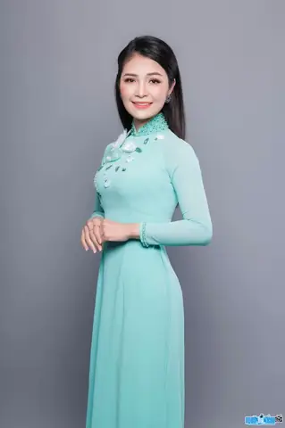 Tiểu Sử Ca Sĩ Trang Thanh: Tuổi, Quê Quán, Sự Nghiệp & Mối Quan Hệ Với Triệu Đình Minh Tiểu Sử Ca Sĩ Trang Thanh: Tuổi, Quê Quán, Sự Nghiệp & Mối Quan Hệ Với Triệu Đình Minh