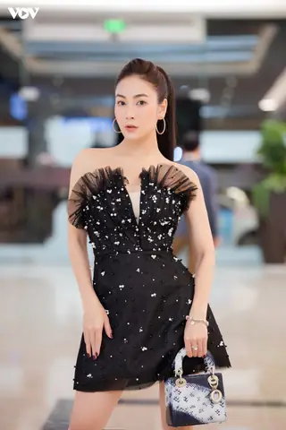 Tiểu Sử Ca Sĩ Tuyết Nga (stella Tuyết Nga): Hồ Sơ, Sự Nghiệp, Bài Hát Hay Và Tin Tức Mới Nhất Tiểu Sử Ca Sĩ Tuyết Nga (stella Tuyết Nga): Hồ Sơ, Sự Nghiệp, Bài Hát Hay Và Tin Tức Mới Nhất