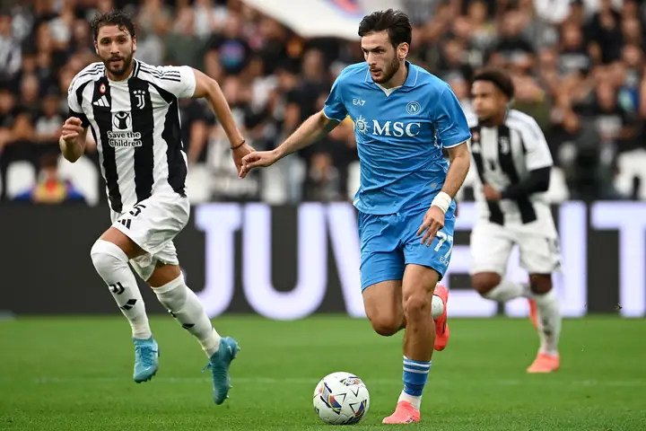 Hồ Sơ Clb Napoli: Lịch Sử, Thành Tích, Đội Hình Hiện Tại, Sân Vận Động & Tin Tức Mới Nhất Hồ Sơ Clb Napoli: Lịch Sử, Thành Tích, Đội Hình Hiện Tại, Sân Vận Động & Tin Tức Mới Nhất