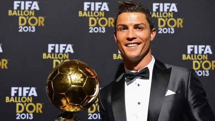 Hồ Sơ Cristiano Ronaldo (cr7): Tiểu Sử, Sự Nghiệp, Th&agrave;nh T&iacute;ch V&agrave; Tin Tức Mới Nhất