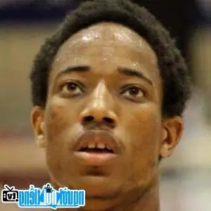 Hồ Sơ Cầu Thủ Demar Derozan: Tiểu Sử, Sự Nghiệp Nba, Phong C&aacute;ch "defrozen" V&agrave; T&igrave;nh H&igrave;nh Chuyển Nhượng Mới Nhất 2026
