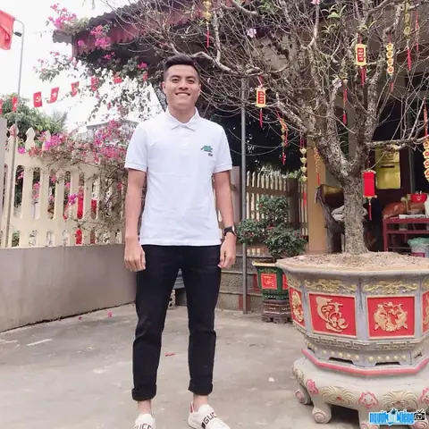 Phạm Trọng Hóa: Tiểu Sử, Sự Nghiệp Thi Đấu Và Hành Trình Vượt Khó Của Tiền Vệ Clb Ninh Bình Phạm Trọng Hóa: Tiểu Sử, Sự Nghiệp Thi Đấu Và Hành Trình Vượt Khó Của Tiền Vệ Clb Ninh Bình