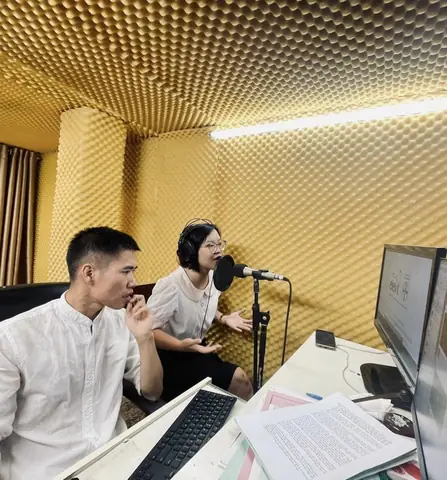 Trung Voice (trần Thiên Trung) Là Ai? Tiểu Sử, Chuyên Môn & Các Khóa Học Đào Tạo Giọng Nói Đẳng Cấp Trung Voice (trần Thiên Trung) Là Ai? Tiểu Sử, Chuyên Môn & Các Khóa Học Đào Tạo Giọng Nói Đẳng Cấp