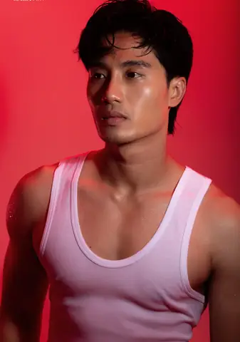 Diễn Viên Đạt Nguyễn: Hành Trình Từ Cuộc Đời Đến Thành Công Trên Màn Ảnh Nhỏ Diễn Viên Đạt Nguyễn: Hành Trình Từ Cuộc Đời Đến Thành Công Trên Màn Ảnh Nhỏ