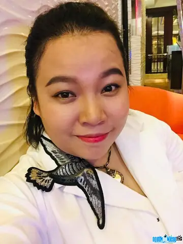 Diễn Viên Hài Lê Trang: Tiểu Sử, Hành Trình Giảm Cân 80kg Và Những Chuyện Ít Biết Về Đình Toàn Diễn Viên Hài Lê Trang: Tiểu Sử, Hành Trình Giảm Cân 80kg Và Những Chuyện Ít Biết Về Đình Toàn