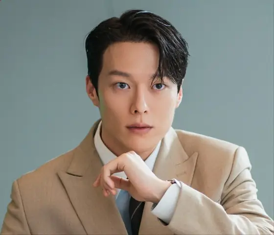 Tiểu Sử Diễn Vi&ecirc;n Jang Ki Yong: Hồ Sơ, T&aacute;c Phẩm Ti&ecirc;u Biểu & Dự &Aacute;n Mới Nhất 2025
