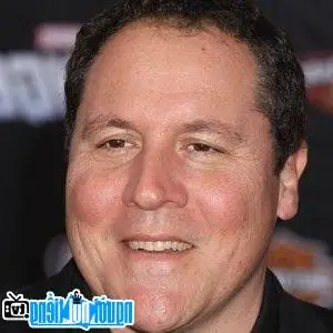 Jon Favreau: Hồ Sơ, Sự Nghiệp Đa Tài Từ Diễn Viên Đến Đạo Diễn Mcu & The Mandalorian Jon Favreau: Hồ Sơ, Sự Nghiệp Đa Tài Từ Diễn Viên Đến Đạo Diễn Mcu & The Mandalorian