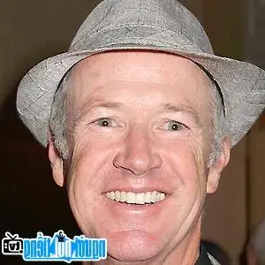 Marc Mcclure: Tiểu Sử, Vai Jimmy Olsen Trong Superman & Các Tác Phẩm Nổi Bật Marc Mcclure: Tiểu Sử, Vai Jimmy Olsen Trong Superman & Các Tác Phẩm Nổi Bật