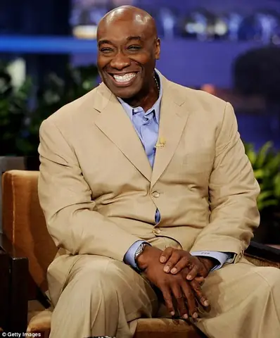 Tiểu Sử Michael Clarke Duncan: Hành Trình Từ Vệ Sĩ Thành "người Khổng Lồ Dặm Xanh" Và Nguyên Nhân Qua Đời Tiểu Sử Michael Clarke Duncan: Hành Trình Từ Vệ Sĩ Thành "người Khổng Lồ Dặm Xanh" Và Nguyên Nhân Qua Đời