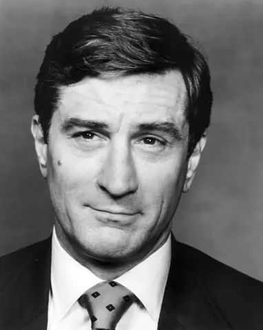 Hồ Sơ Tiểu Sử Robert De Niro: Hành Trình Từ Method Acting Đến Những Vai Diễn Kinh Điển Của Tài Tử Huyền Thoại Hollywood Hồ Sơ Tiểu Sử Robert De Niro: Hành Trình Từ Method Acting Đến Những Vai Diễn Kinh Điển Của Tài Tử Huyền Thoại Hollywood